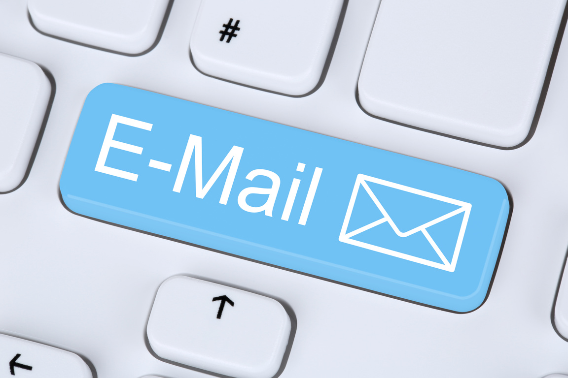 Sending E-Mail message via internet on computer